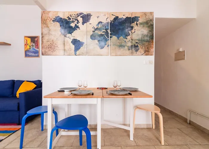 Le Cerisier Des 4 Chemins - Appt 75m² Pour 6 * Carcassonne